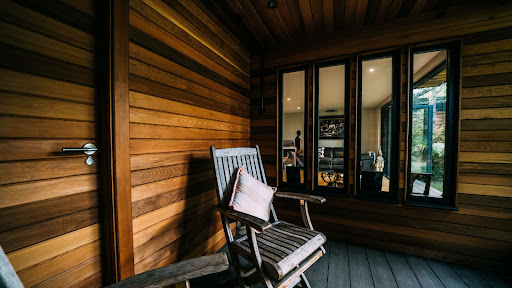 Bespoke garden room by Into The Garden Room