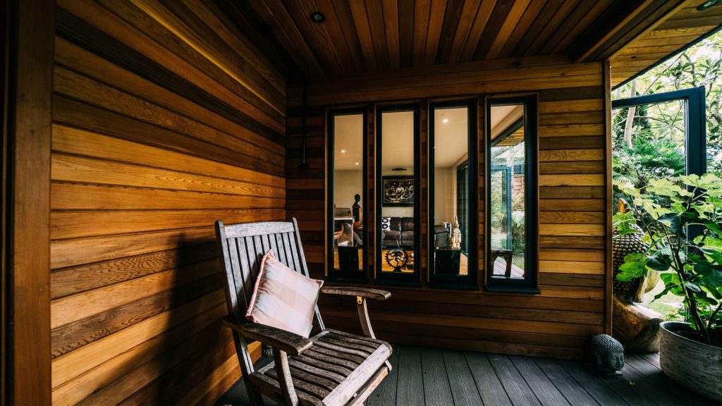 Bespoke garden room by Into The Garden Room