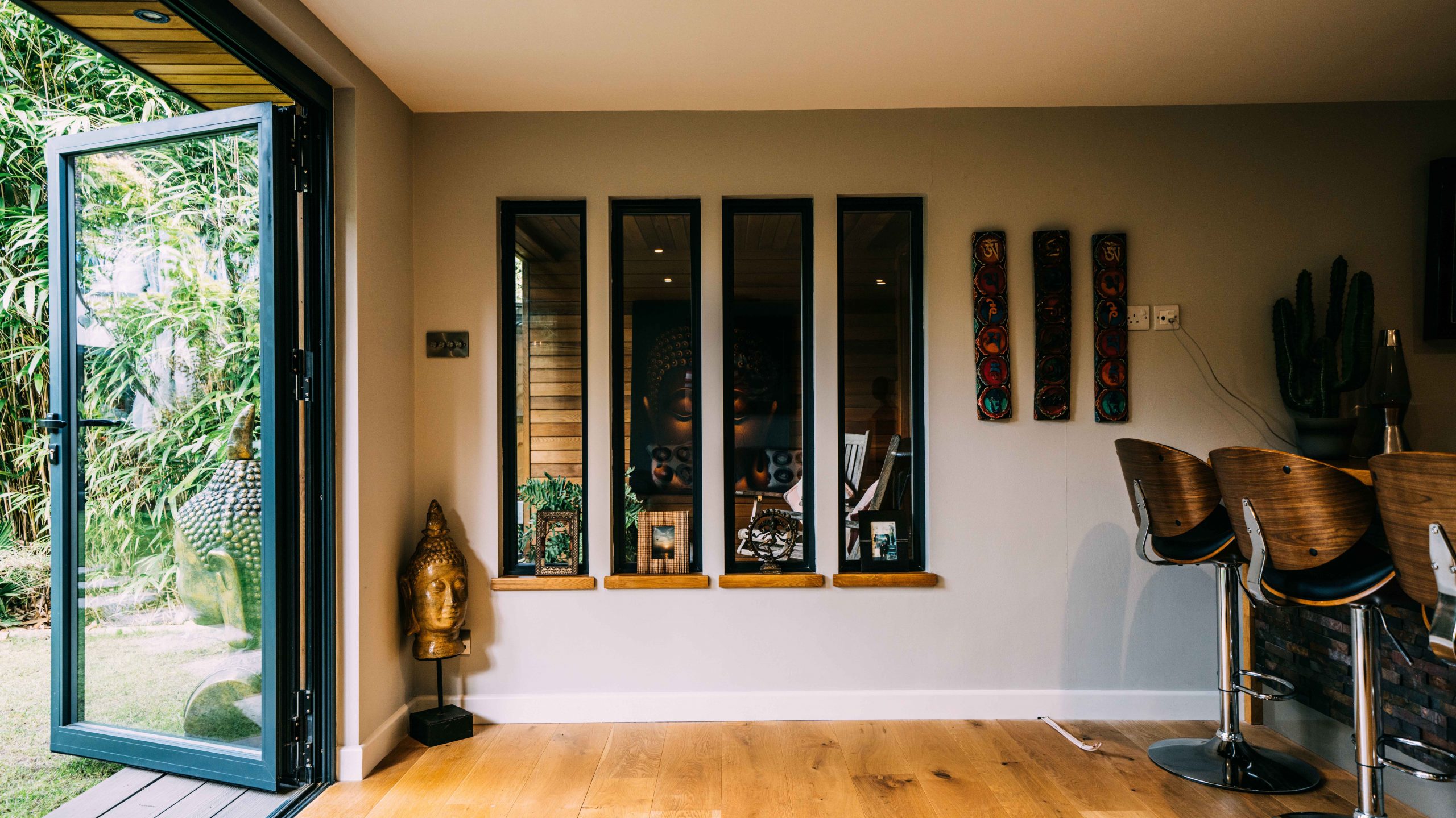Bespoke garden room by Into The Garden Room