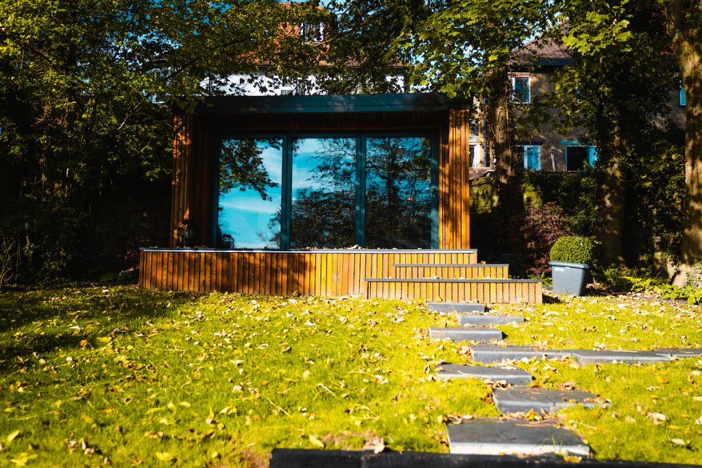 Bespoke garden room by Into The Garden Room