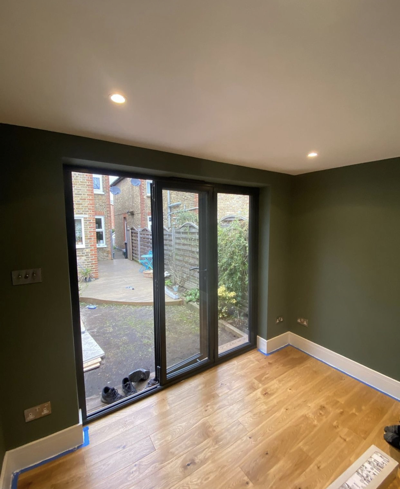 Bespoke garden room by Into The Garden Room