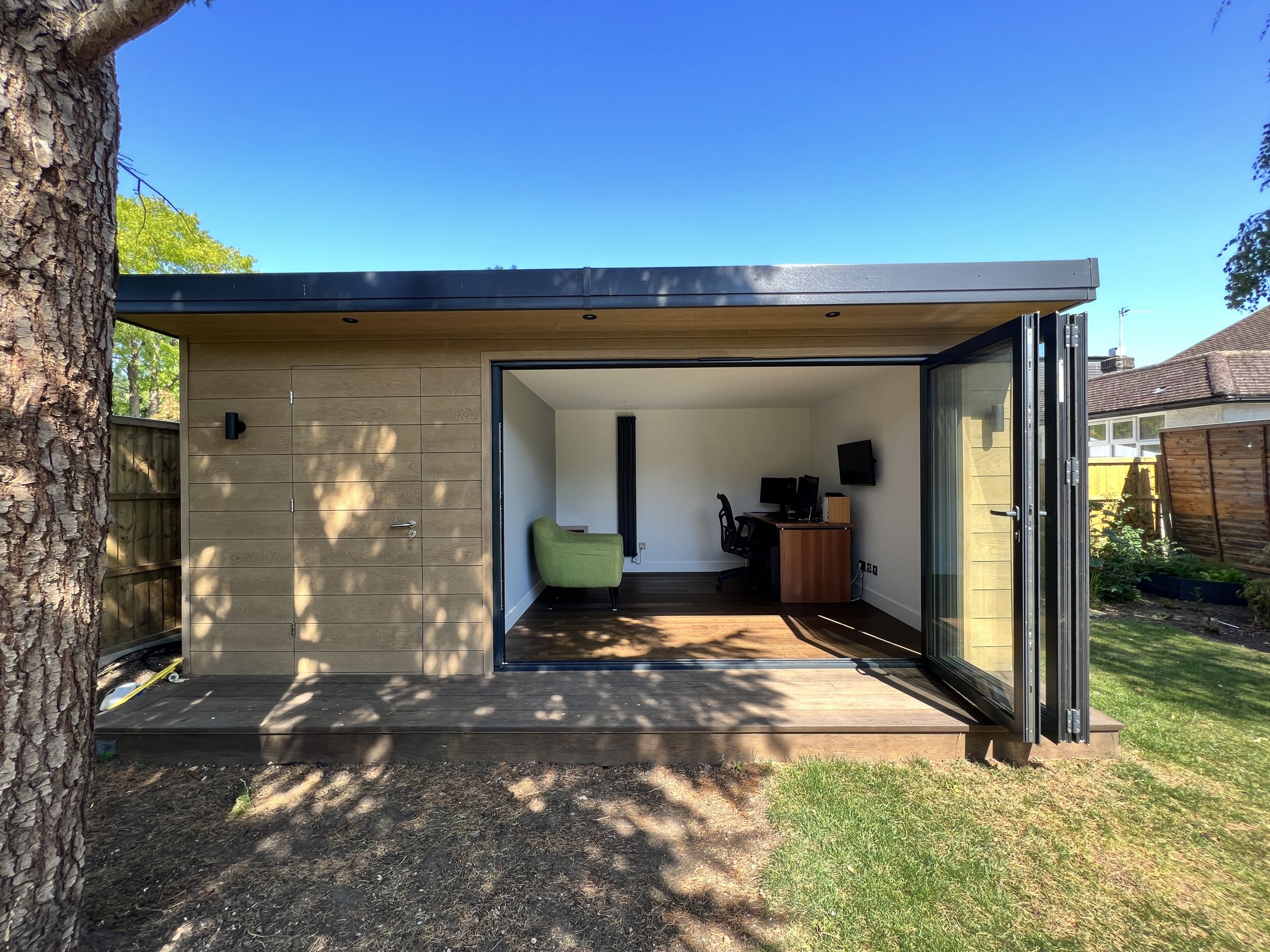 Bespoke garden room by Into The Garden Room