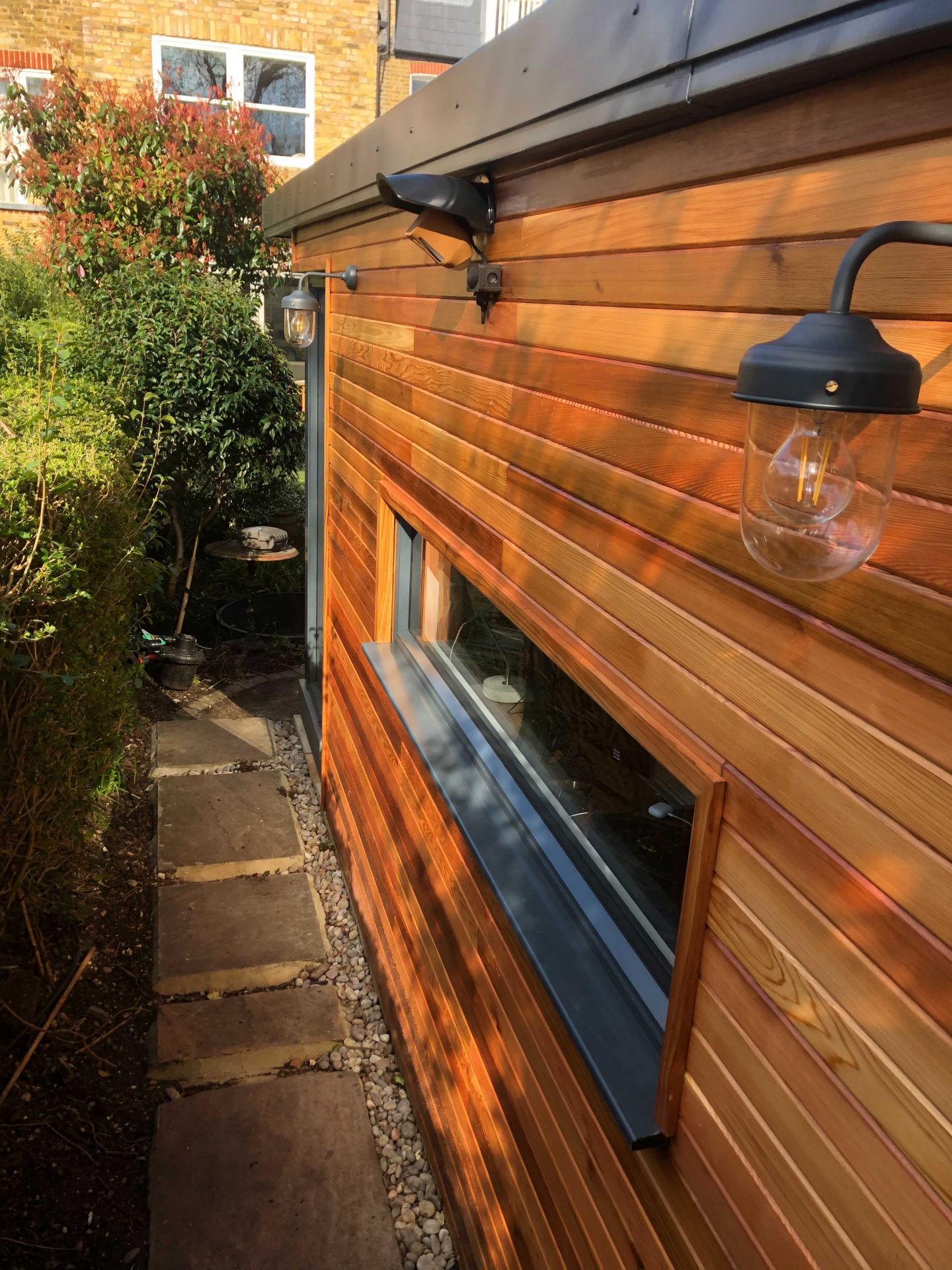 Bespoke garden room by Into The Garden Room