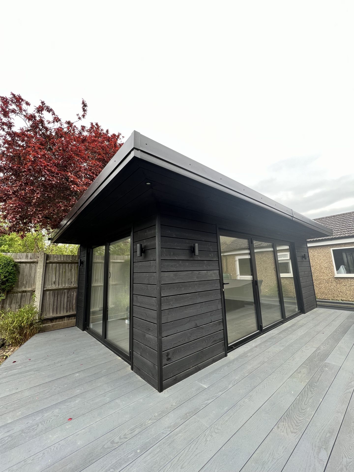 Bespoke garden room by Into The Garden Room