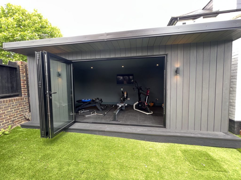 Bespoke garden room by Into The Garden Room