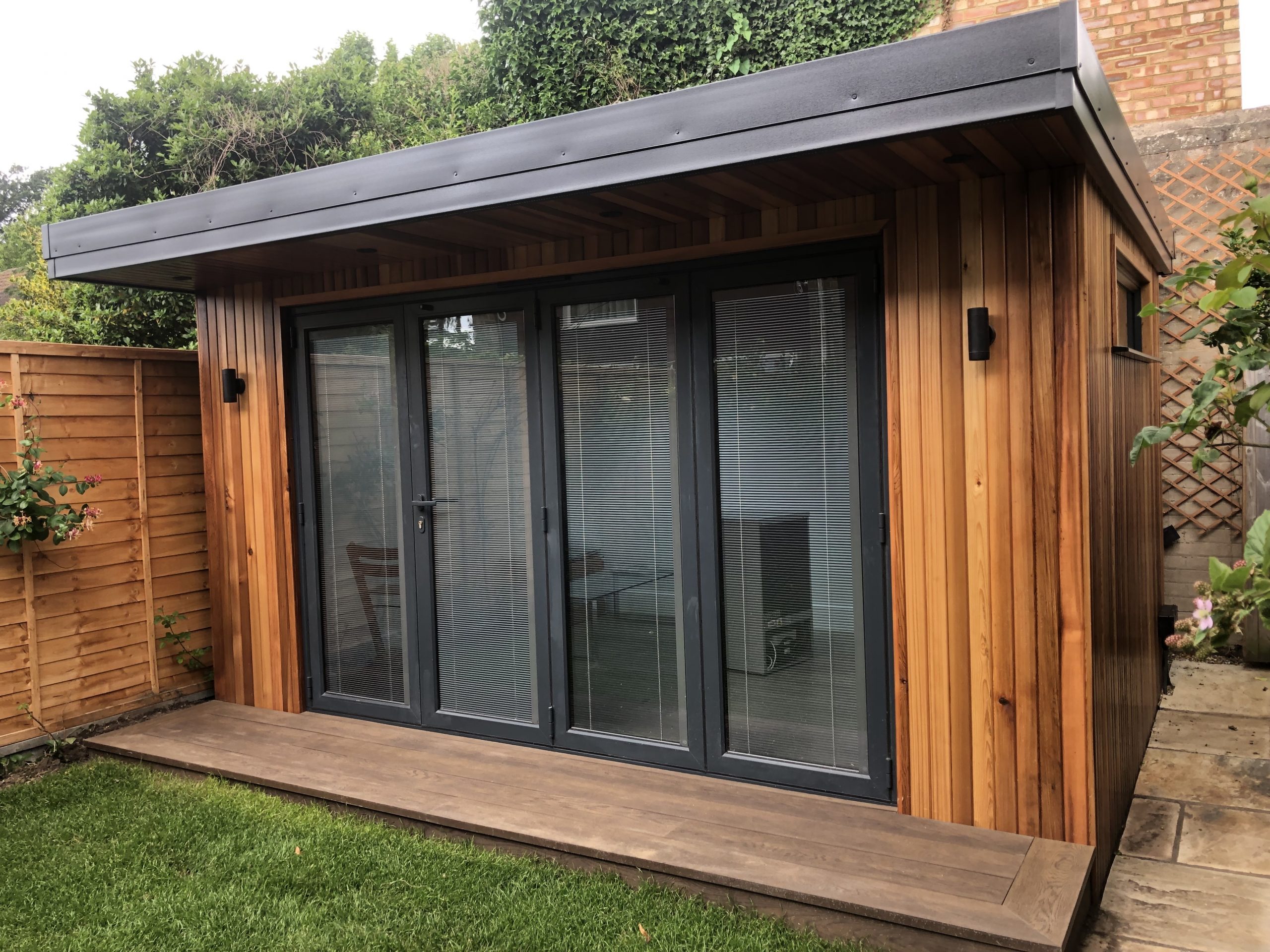 Bespoke garden room by Into The Garden Room