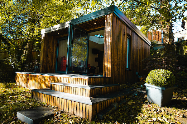 Bespoke garden room by Into The Garden Room