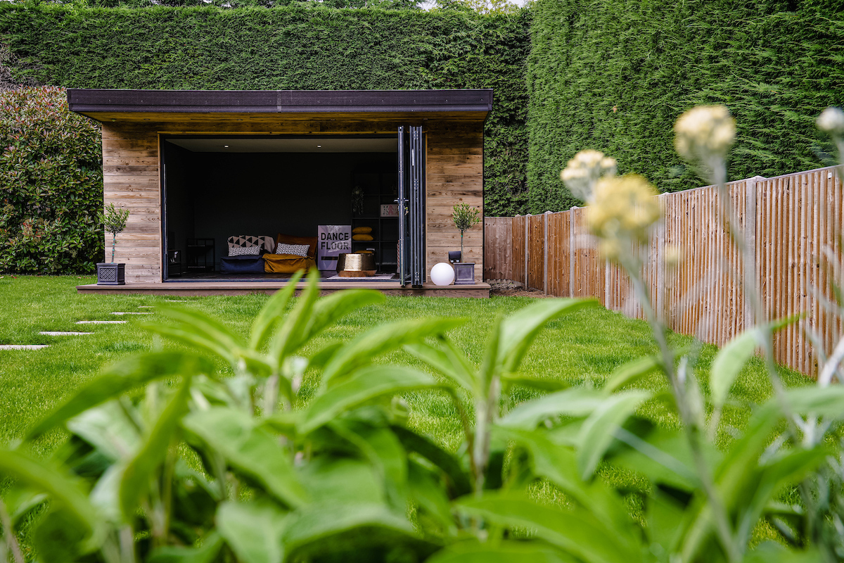 Bespoke garden room by Into The Garden Room