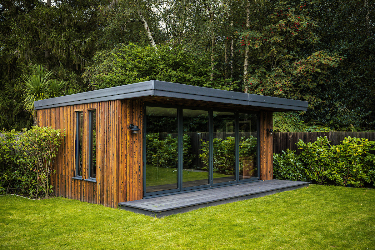 Bespoke garden room by Into The Garden Room