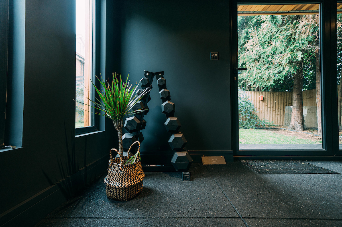 Bespoke garden room by Into The Garden Room
