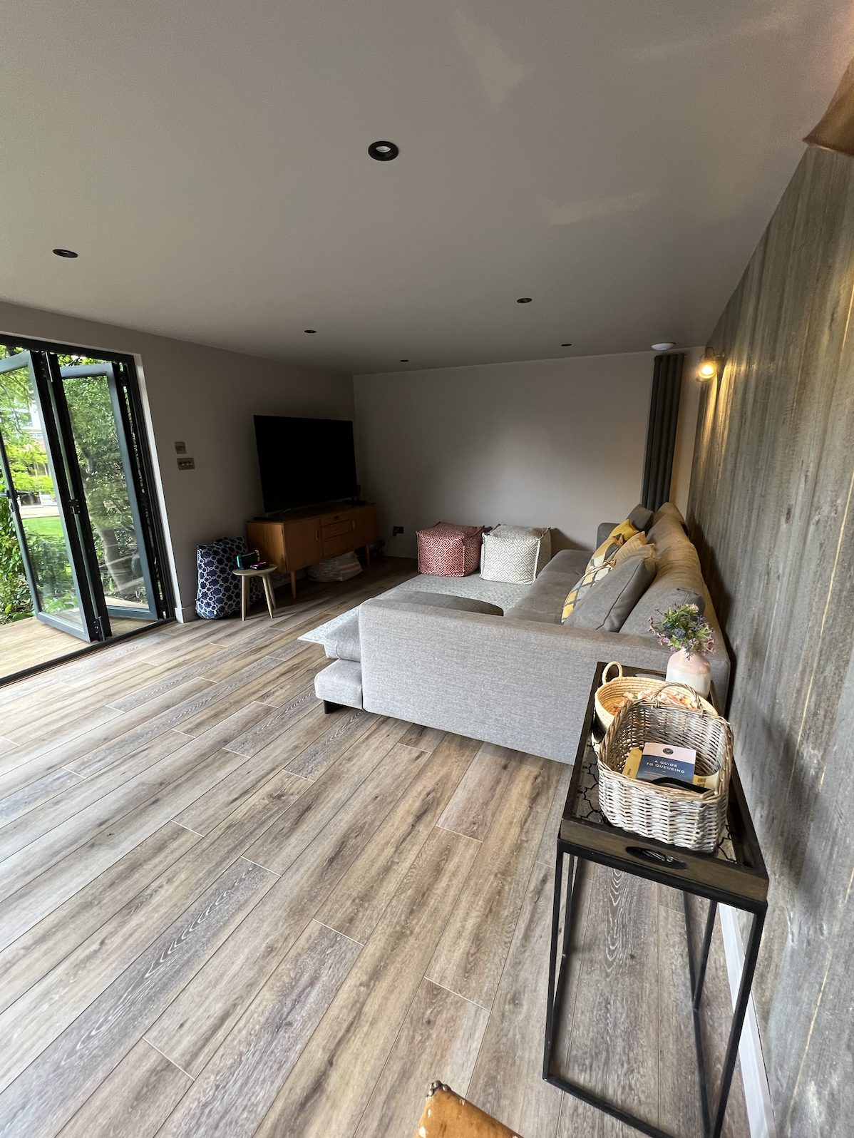 Bespoke garden room by Into The Garden Room