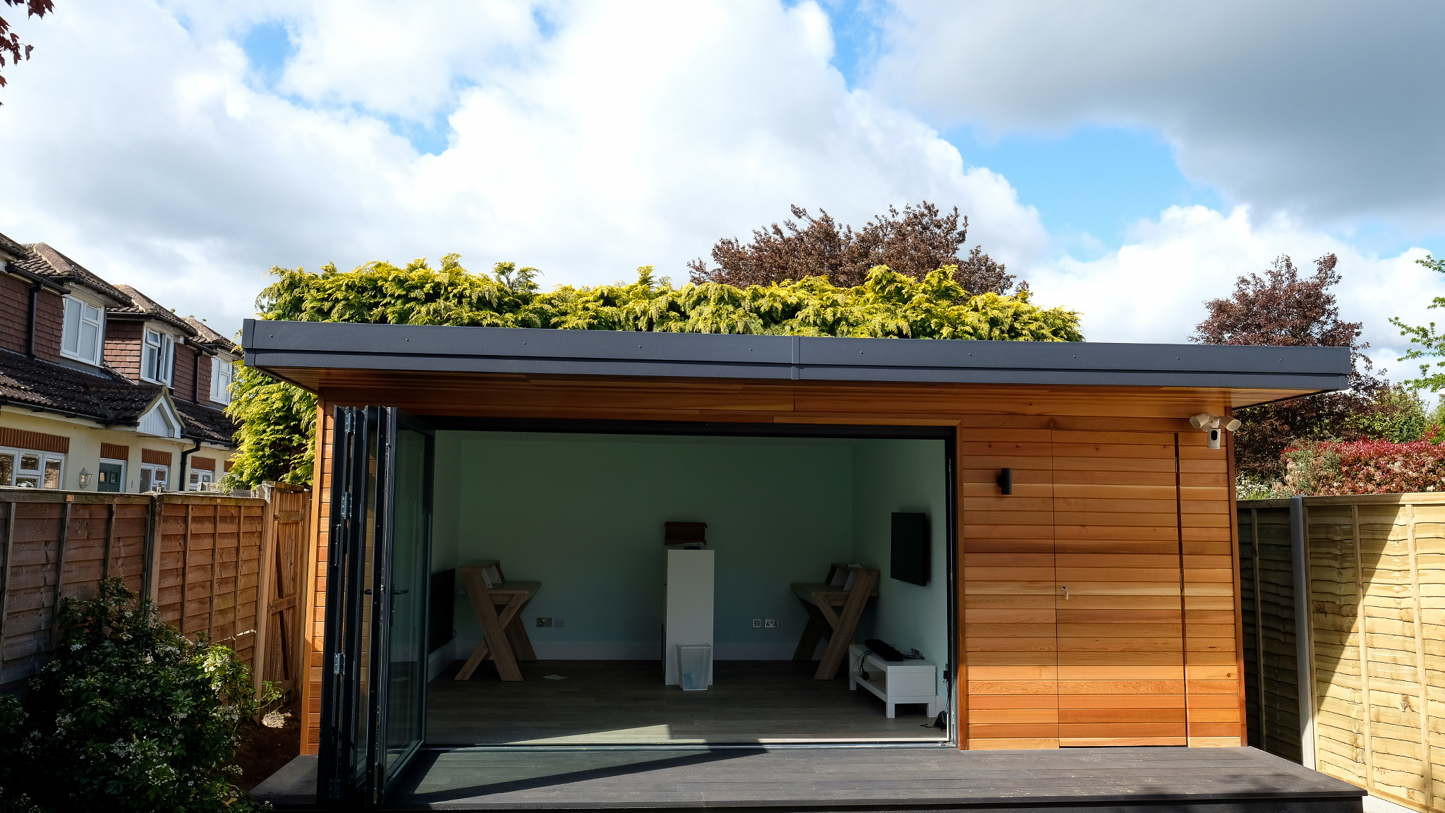 Bespoke garden room by Into The Garden Room
