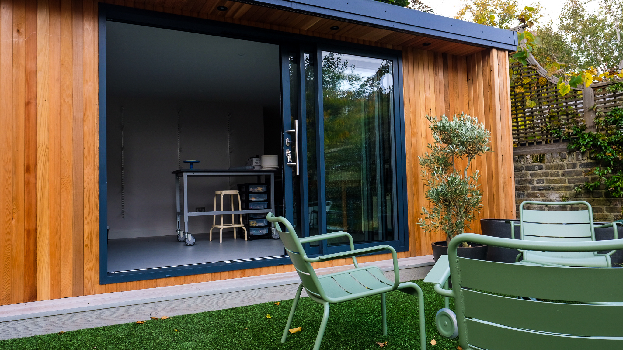 Bespoke garden room by Into The Garden Room