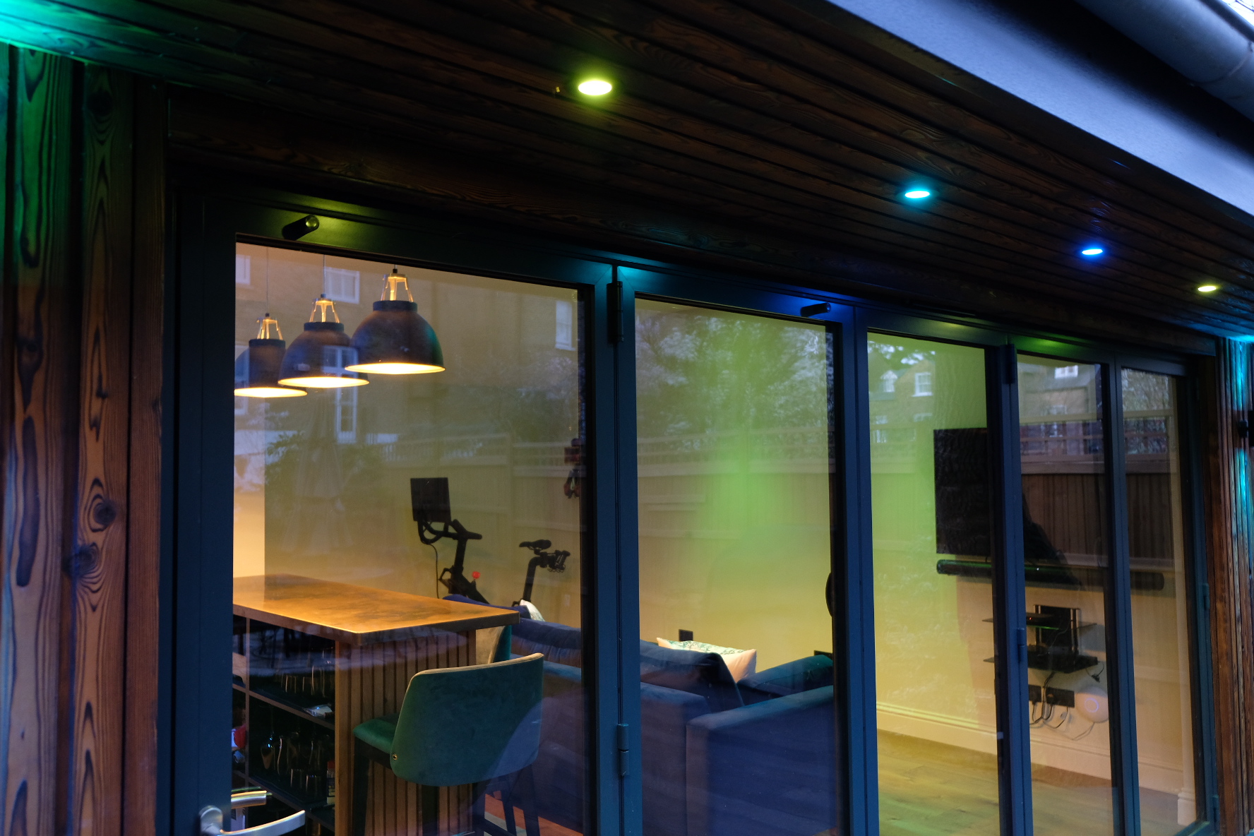 Bespoke garden room by Into The Garden Room