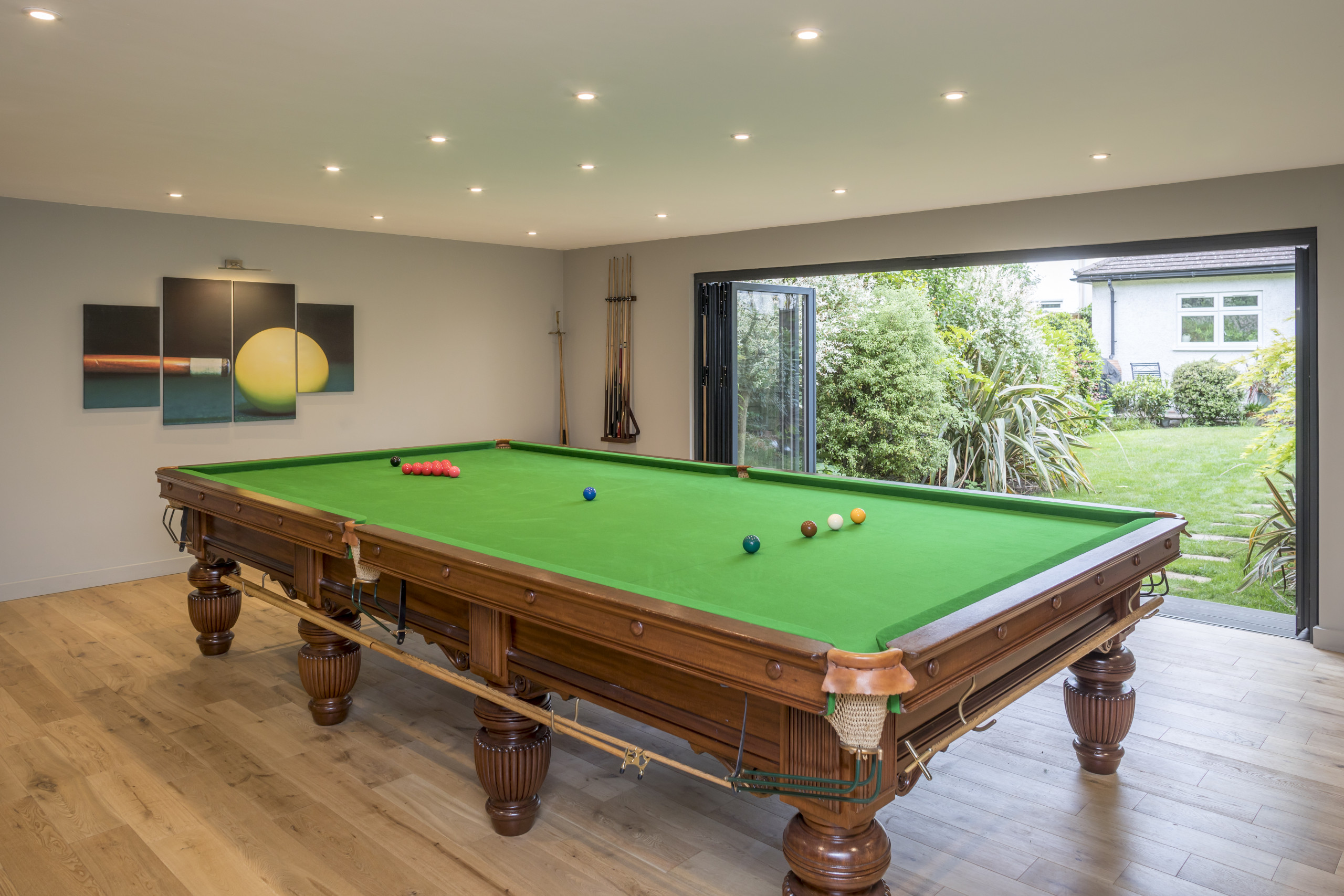 Garden games room with snooker table by Into The Garden Room